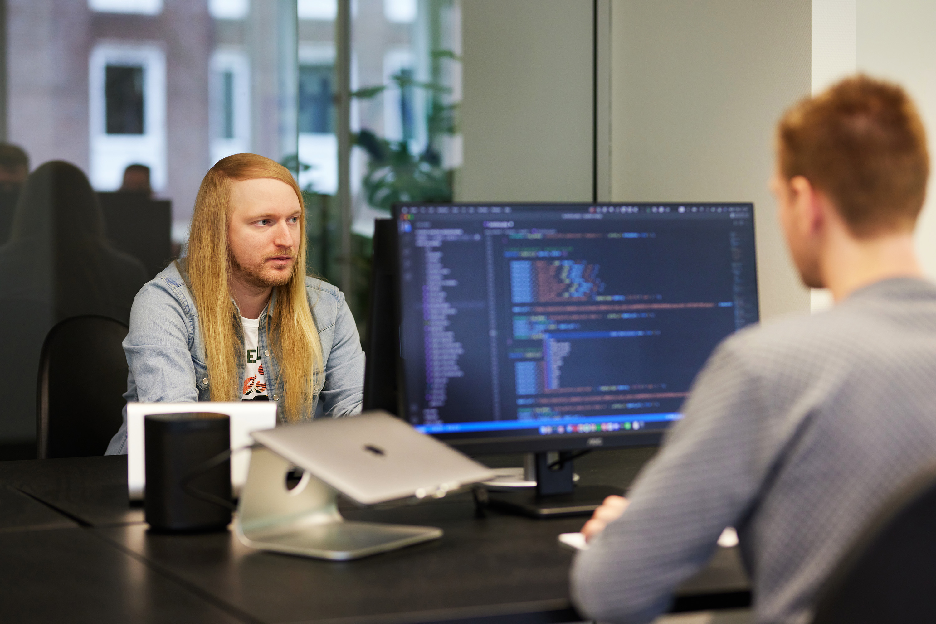 The 2manydots team at work